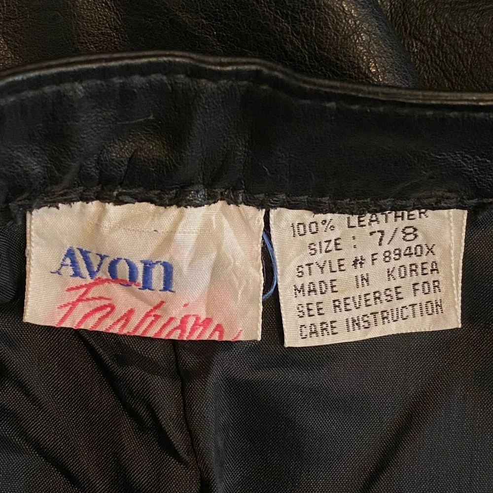 Vintage Avon Fashions size 7/8 Women’s Black Leather Pencil Skirt